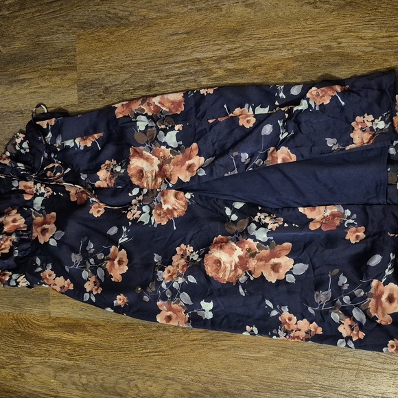 Lulus Fleur-ty Behavior Navy Blue Floral Satin Tie-Strap Midi Dress Sz Large - Picture 7 of 7